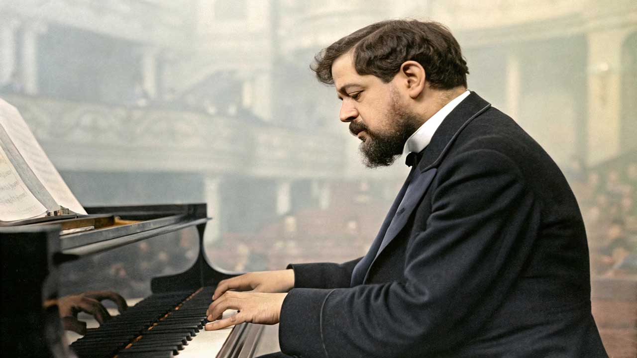Claude Debussy: Tokoh Penting dalam Musik Klasik yang Mengubah Arah Sejarah Musik Dunia